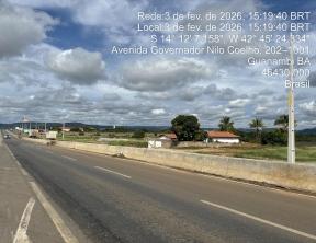 Governo da Bahia atende pedido da Prefeitura de Guanambi e Coelba inicia instalação de postes para extensão de redes de iluminação de LED nas BRs.