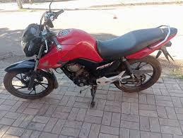 Polícia apreende moto com indícios de adulteração durante ronda no Centro de Guanambi.