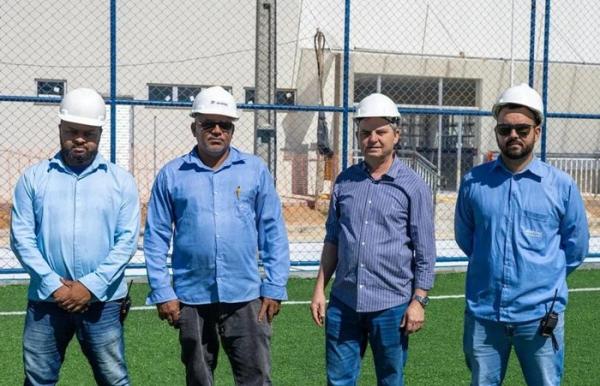 Prefeito acompanha andamento das obras do novo Colégio Estadual em Sebastião Laranjeiras.