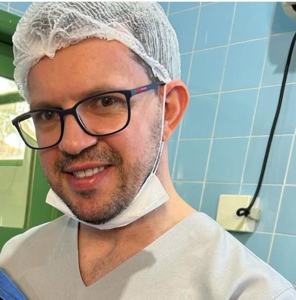 Escândalo: MP investiga o médico Ítalo de Castro Cardoso, filho da prefeita de Matina por acumulo de cargos. 