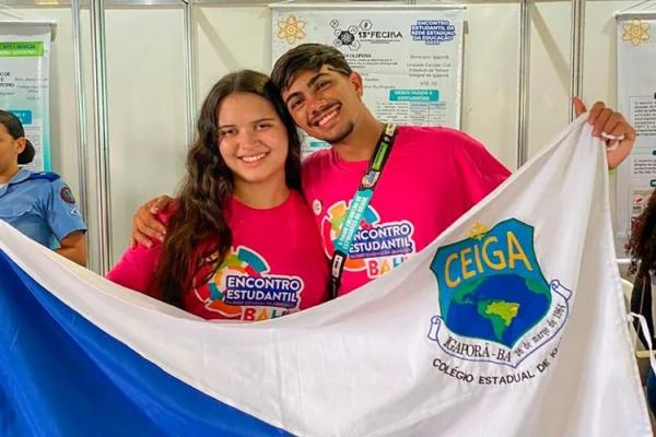 Estudantes de Igaporã criam alternativa sustentável para alimentação de gado no semiárido.