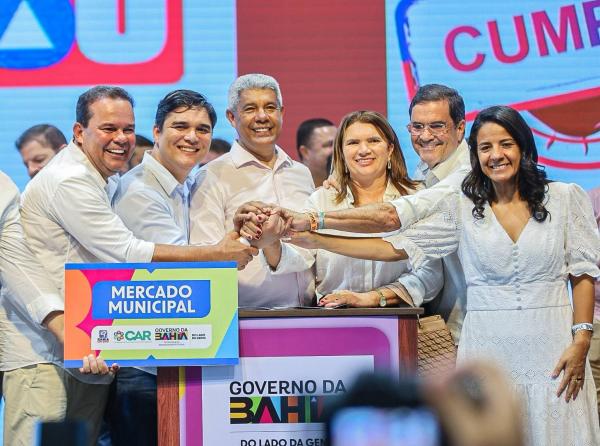 Vitor Bonfim garante mais de R$ 120 milhões em investimentos para 11 municípios do interior da Bahia.