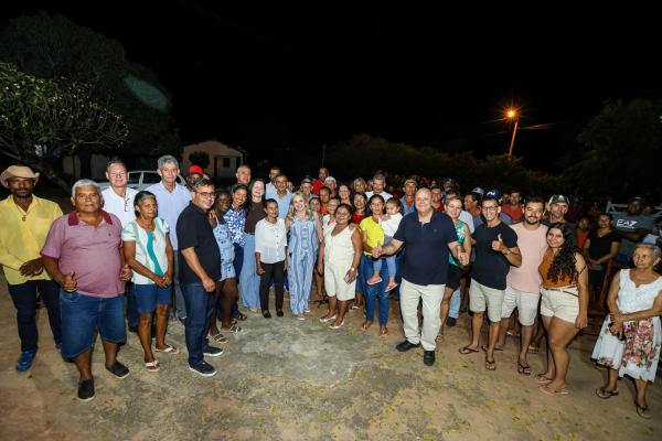 Após empenho de Ivana Bastos, mais 160 famílias terão água nas torneiras em Guanambi.