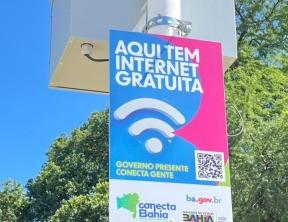Em parceria com a Prefeitura de Guanambi, Governo do Estado implanta internet gratuita em três praças, através do Programa Conecta Bahia.