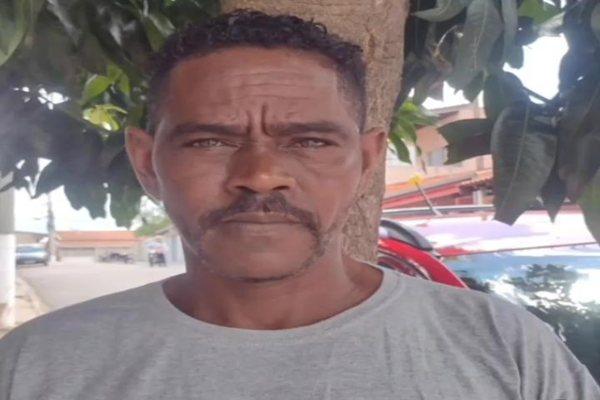 Homem é encontrado morto ao lado de motocicleta em Pindaí.