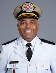 Subtenente da CIPE Sudoeste é promovido a aspirante a oficial da PMBA após concluir curso de formação.