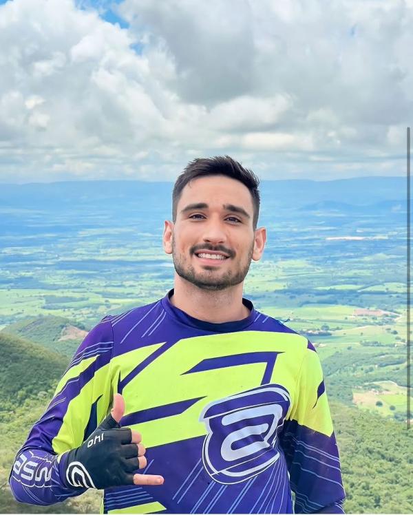 Tragédia na zona rural de Guanambi: jovem de 25 anos morre após acidente de moto.
