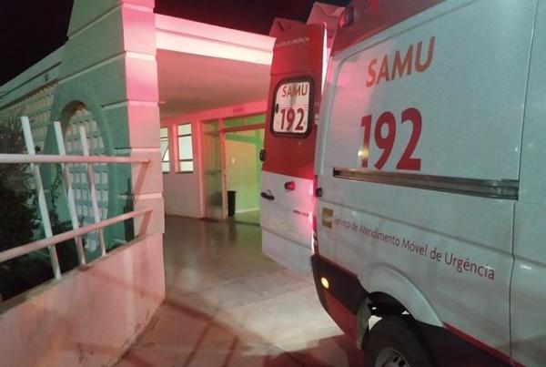 Mulher é ferida com golpe de faca em Palmas de Monte Alto; companheiro é preso suspeito de tentativa de feminicídio.