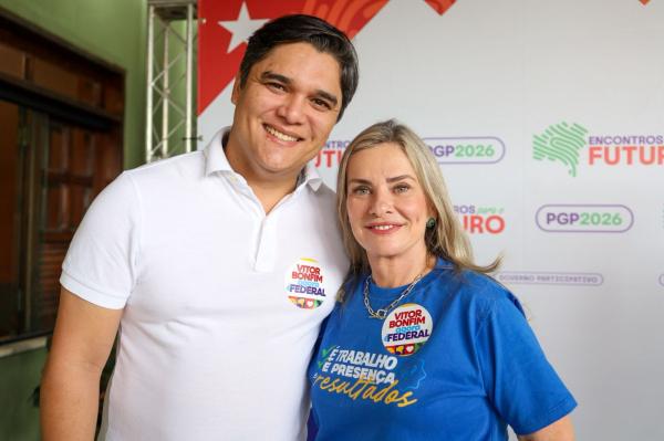 Ivana Bastos anuncia Vitor Bonfim como seu pré-candidato a deputado federal em Guanambi.