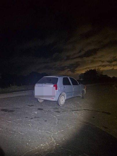 Polícia apura denúncia de ameaça com facão após corrida por aplicativo na zona rural de Guanambi.