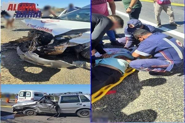 Motorista morre após colisão entre carro de passeio e ambulância na BR-030, em Carinhanha.