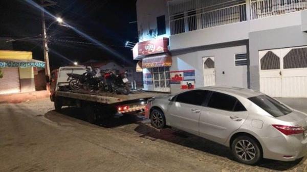 Quatro veículos são apreendidos durante operação policial em Guanambi.
