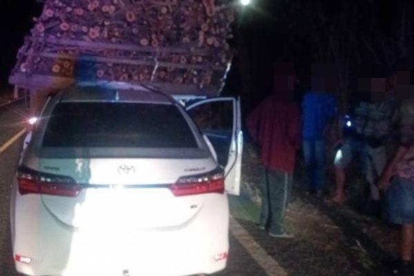 Acidente na BR-030 entre automóvel e caminhão deixa dois feridos em Palmas de Monte Alto.
