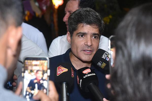 ACM Neto lidera disputa pelo Governo da Bahia com 48,9%, aponta Paraná Pesquisas.
