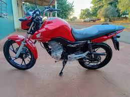 Jovem tem motocicleta furtada enquanto estava estacionada no bairro Aeroporto Velho, em Guanambi.