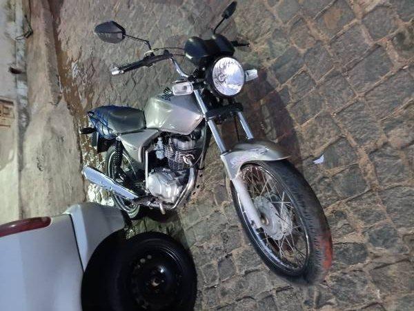 PM recupera moto furtada em Caetité e descobre sequência de negociações em Palmas de Monte Alto.