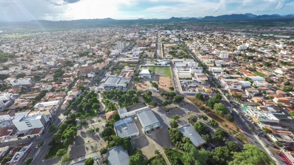 Dados oficiais do Governo Federal colocam Guanambi como a melhor rede de educação pública da Bahia.