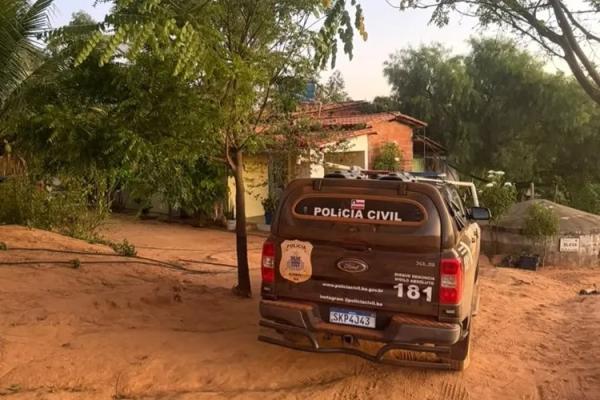 Polícia Civil apreende adolescente de 14 anos investigado por participação em rede criminosa virtual em Caculé.