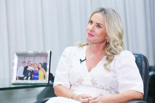 Com mais de 200 mil votos, Ivana Bastos é reeleita e bate recorde histórico na Assembleia da Bahia.