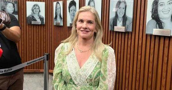 Ivana Bastos recebe maioria absoluta de votos para reeleição à Presidência da AL-BA em 2027.